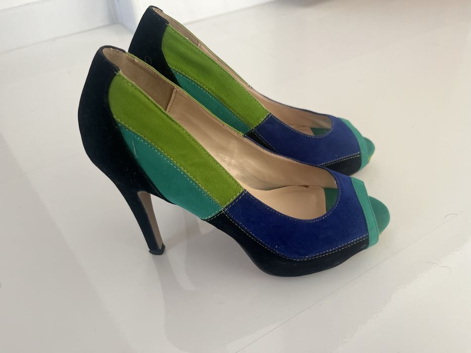 Продам туфли стильные