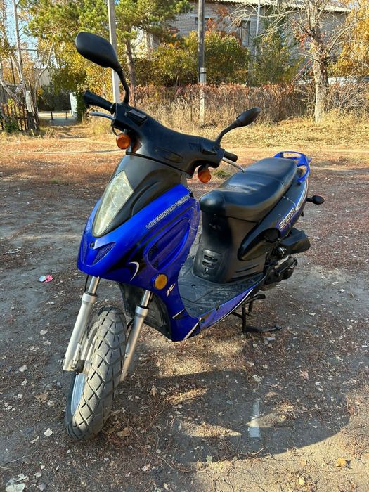 Продам скутер 80 кубов