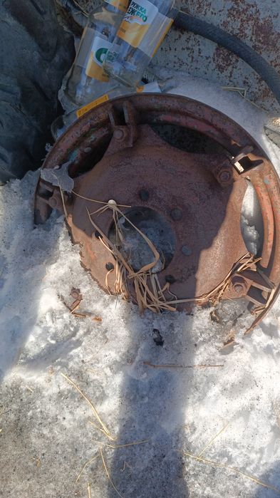 Продам запчасти на Т-40