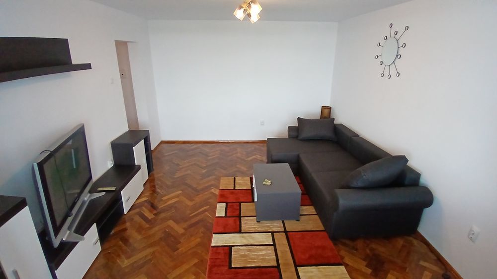 Apartament de inchiriat