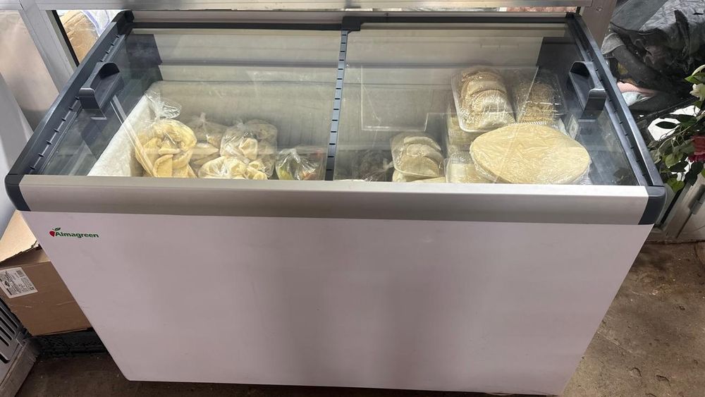 Витринный морозильник