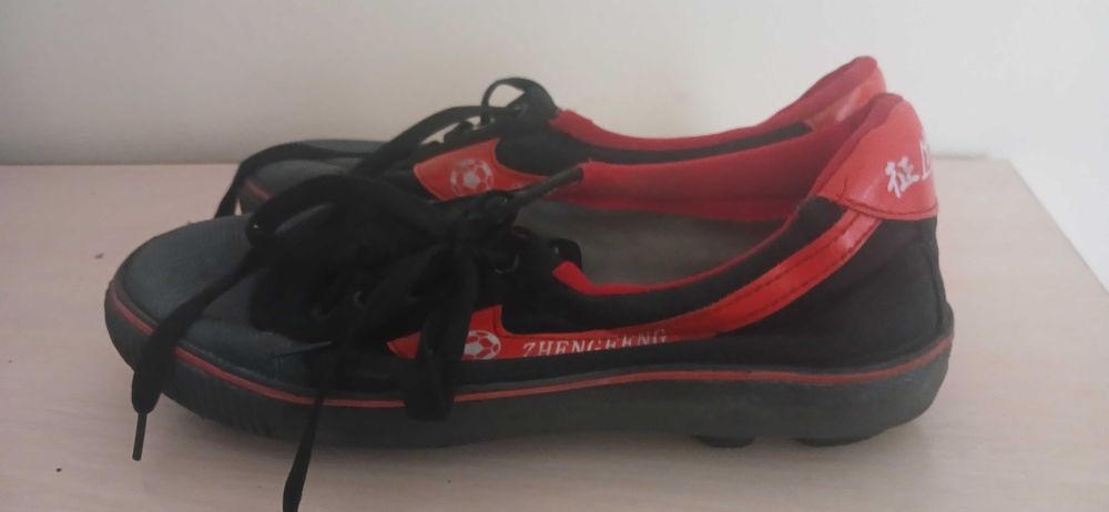 Макасины муржские б/у в хорошем состоянии и другая обувь