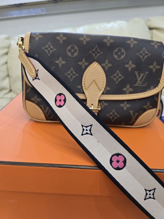 Louis Vuitton Diane MM, ACTE,original,LV Bucuresti