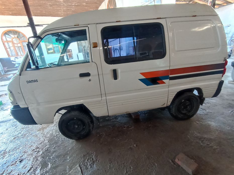 Продаётся Дамас Комби 2009 года