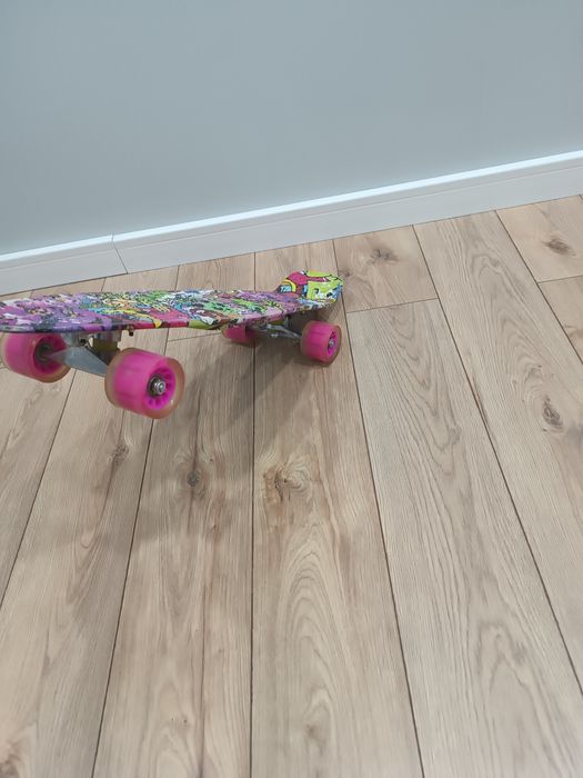 Скейтборд ,пинниборт