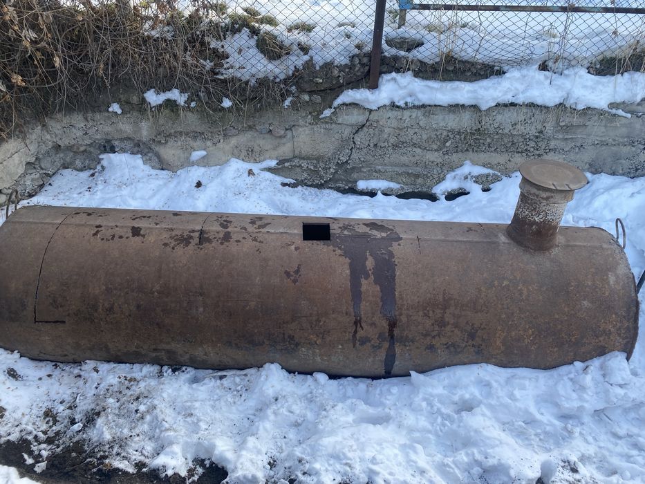 Продам металлическую бочку