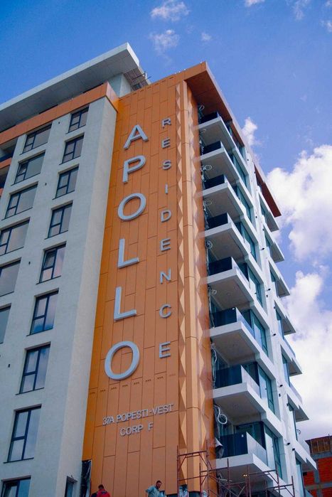 Garsoniera decomandata, Apollo Pasarela metrou Berceni, et. 9/10