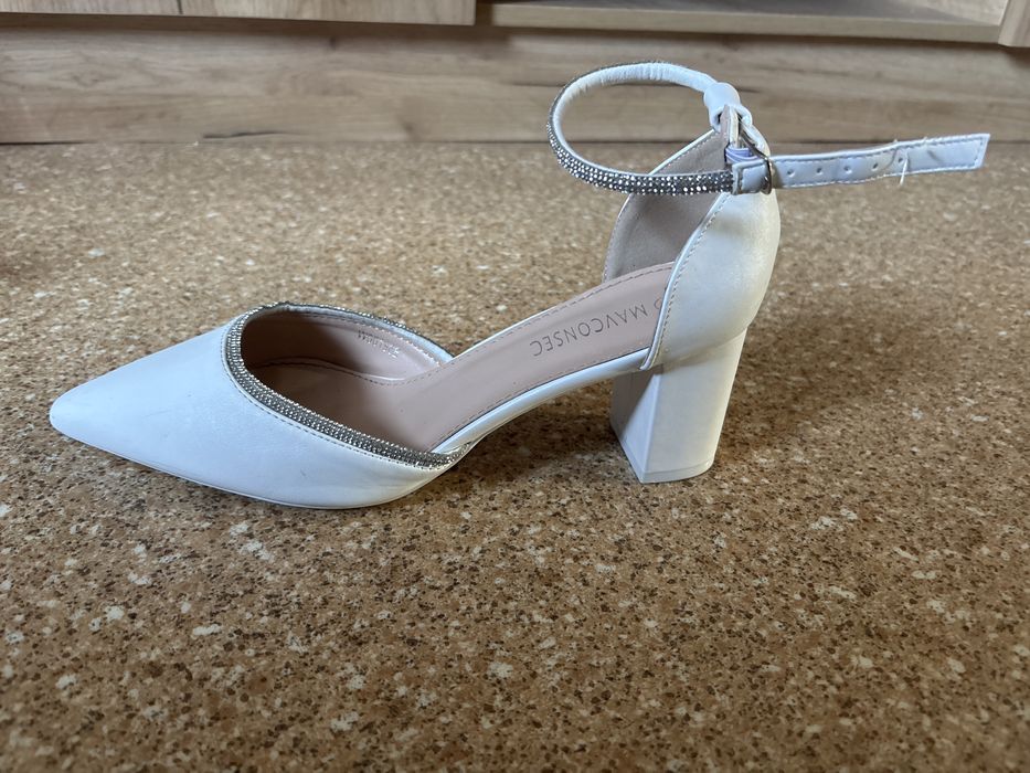 Продам ТУФЛИ новые!!!