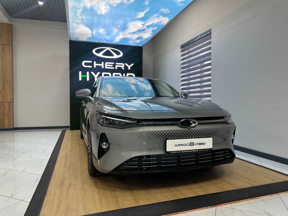 Chery Arrizo 8 Hybrid — rasmiy diler, 7 yil kafolat, hybrid sedan