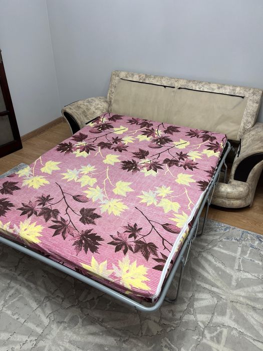 Продается диван и креслы