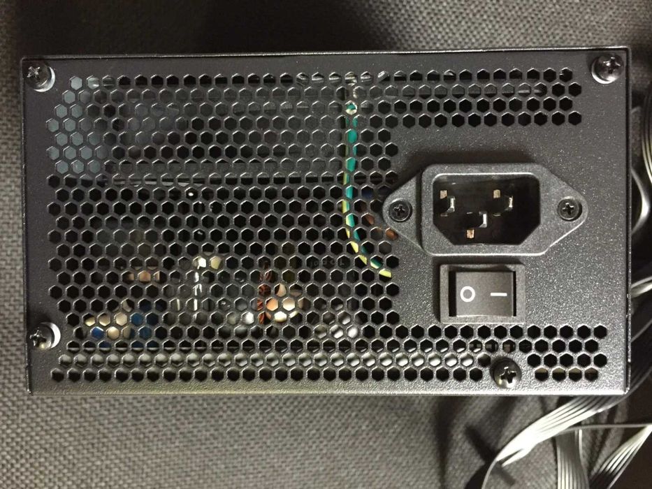 Захранване   Great Wall C700 80+ Bronze Power Supply 700W