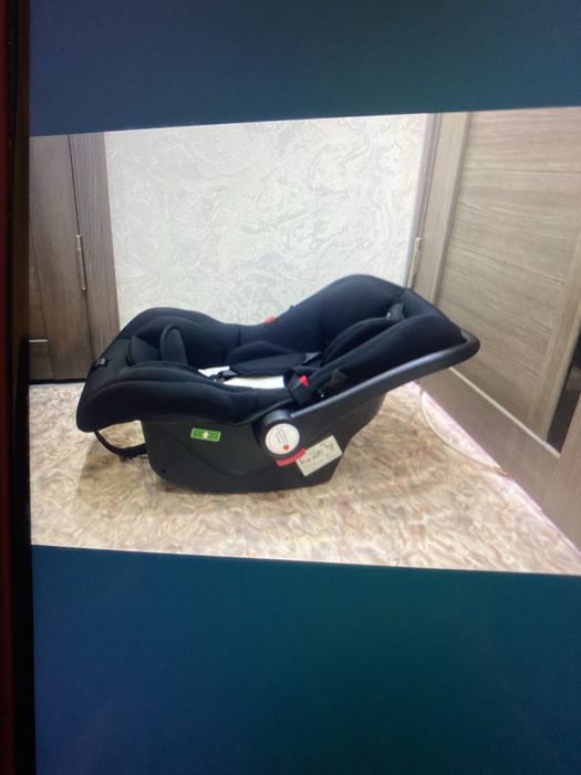 Продам коляску3в1