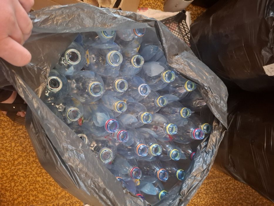 Баклашки 1 литр чистые б/у