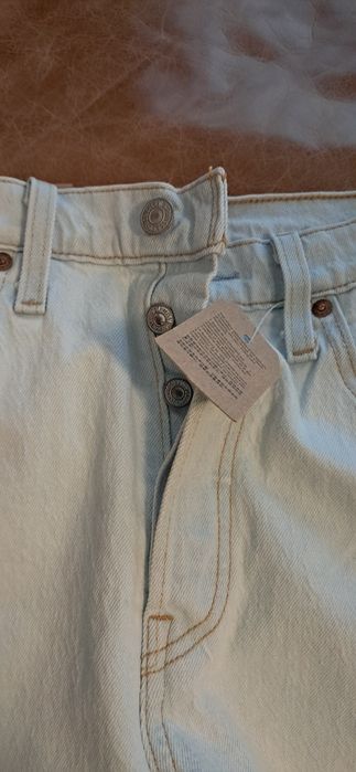 Дамски дънки Levi's модел 501