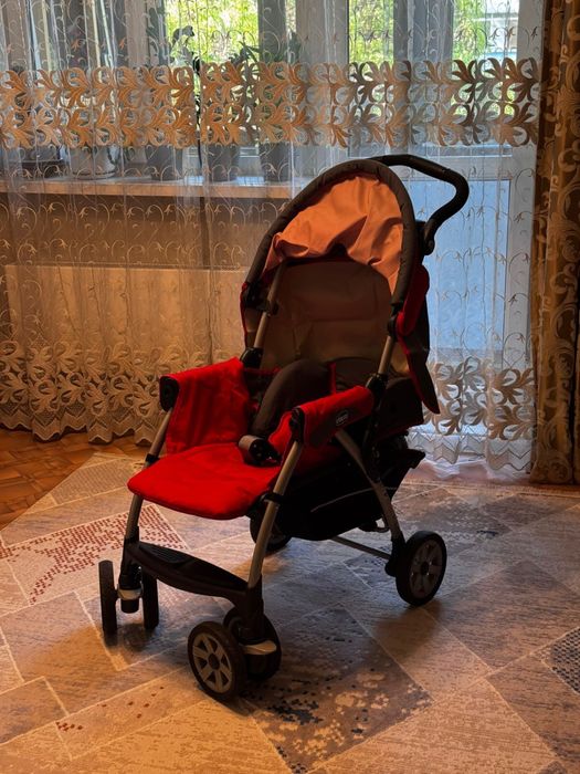 Прогулочная коляска Chicco