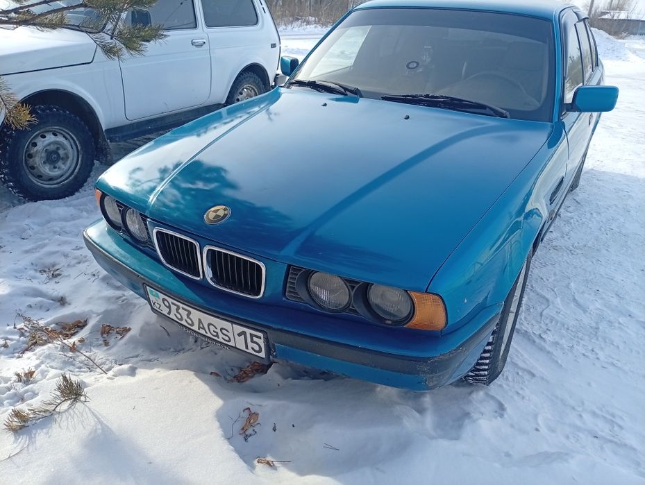 Продам БМВ М5 в хорошем состоянии.
