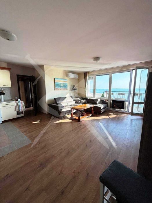 Тристаен - Свети влас