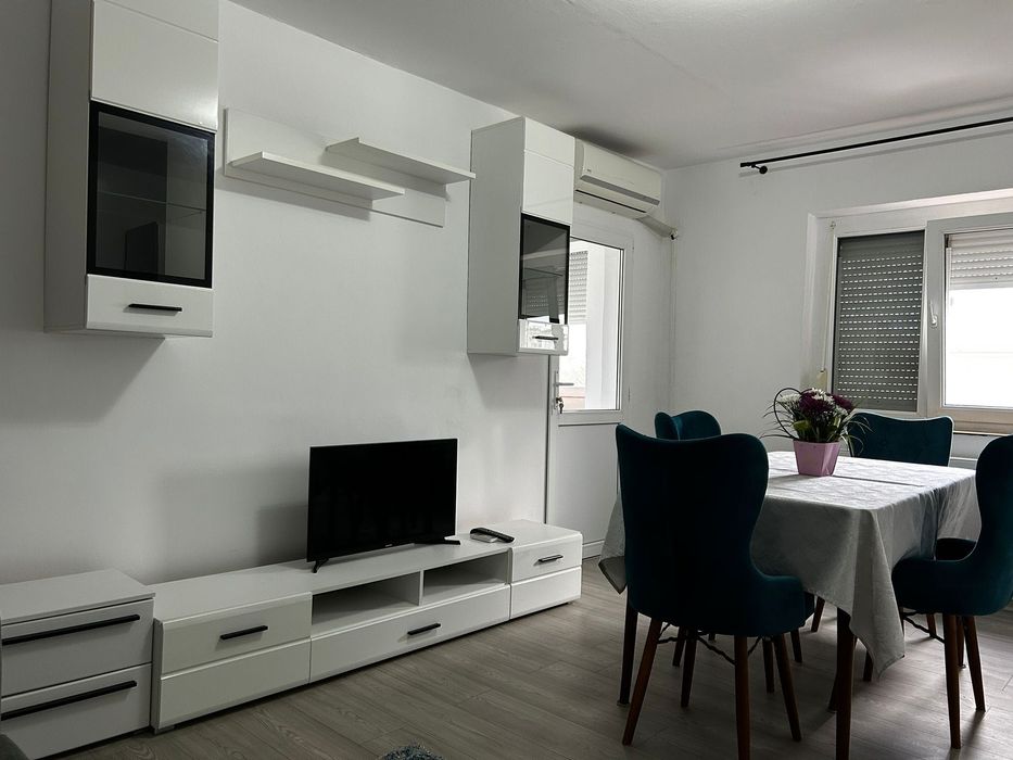 Cazare, chirie apartament 2 camere