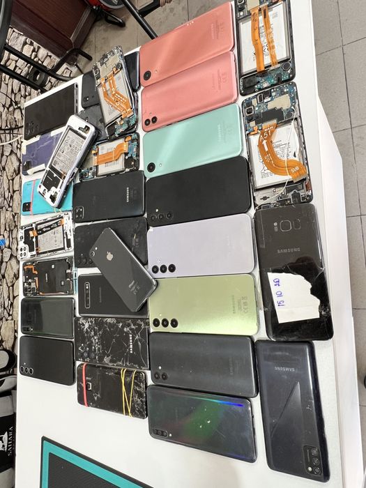 Lot telefoane Samsung piese S9 S10 A22 A23 A10 A21 A34 A50 A51 A52