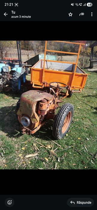 Tractoras 4x4 cu remorca si balotiera + remorcă basculabila cu o axa