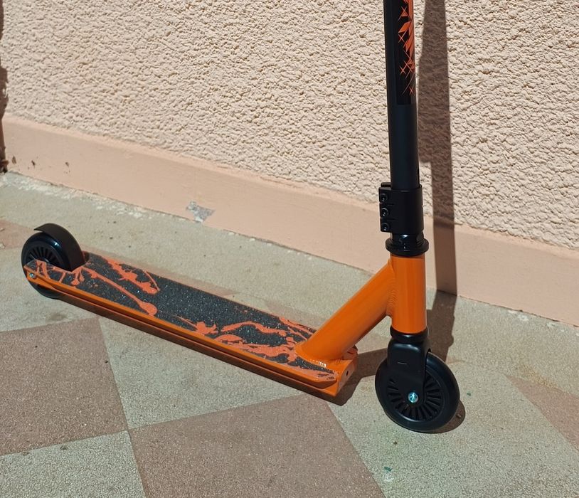 Trotineta/ freestyle/ scheme/100Kg/Roti 100mm/aluminiu/copii/ fete/NOU/ Sigilată