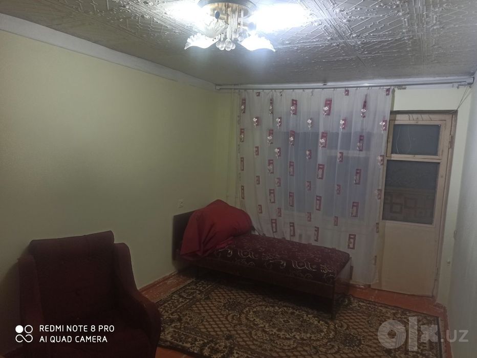 Продам свою 2/4/5 кв-ру,Урда,метро Мустакиллик,бывший магазин Динамо