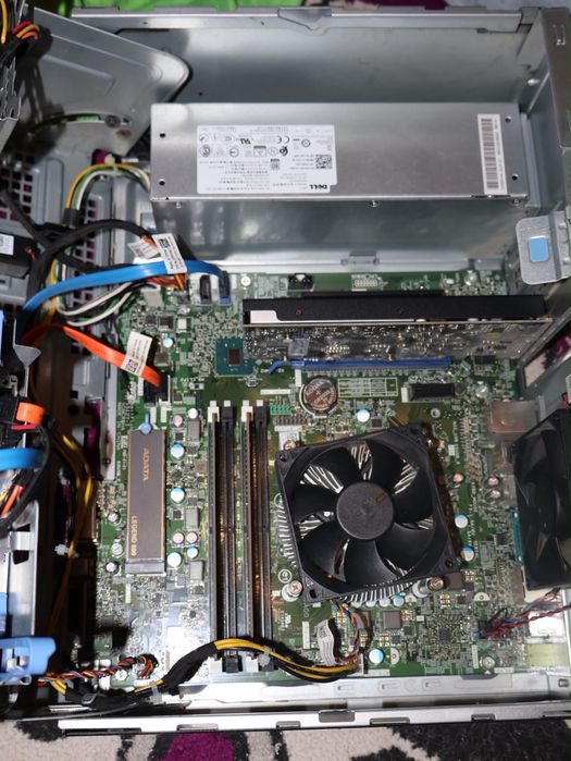 Vand urgent PC Dell OptiPlex 7050, i7-6700, SSD 1TB, RX550