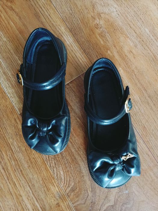 Туфли для девочки
