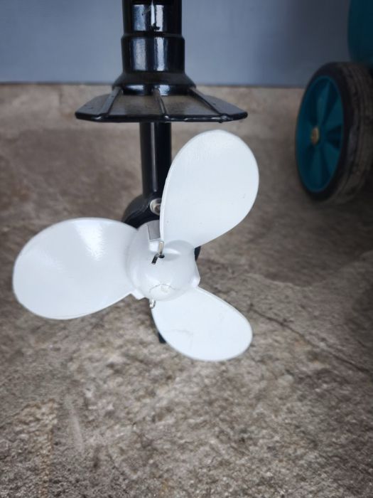 Двигател за лодка