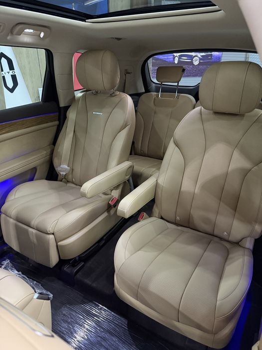 Huawei AITO M7 ultra 2025 restaling