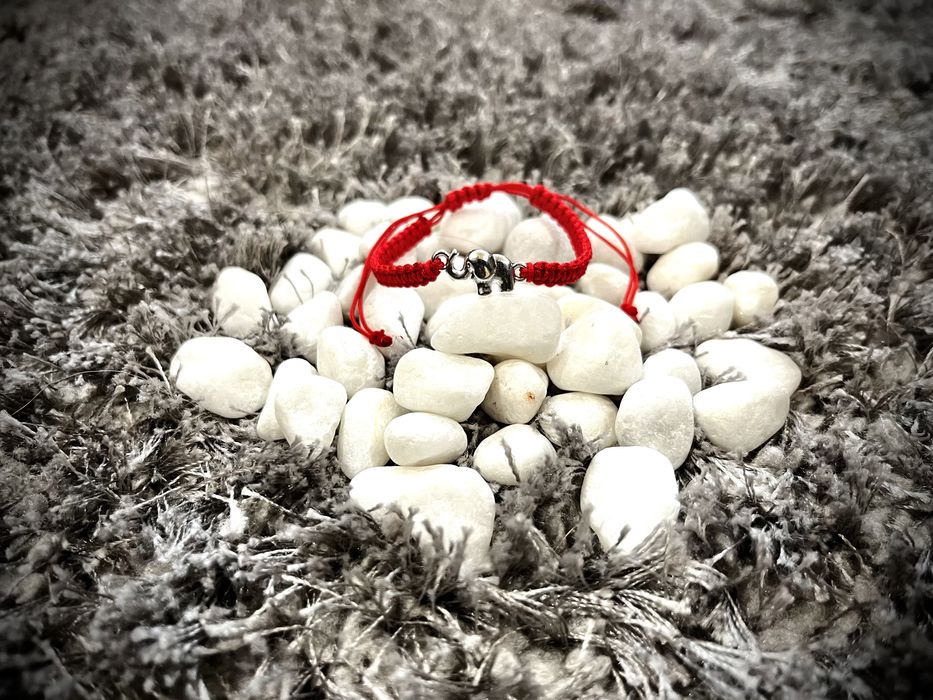 Ръчно плетени гривнички