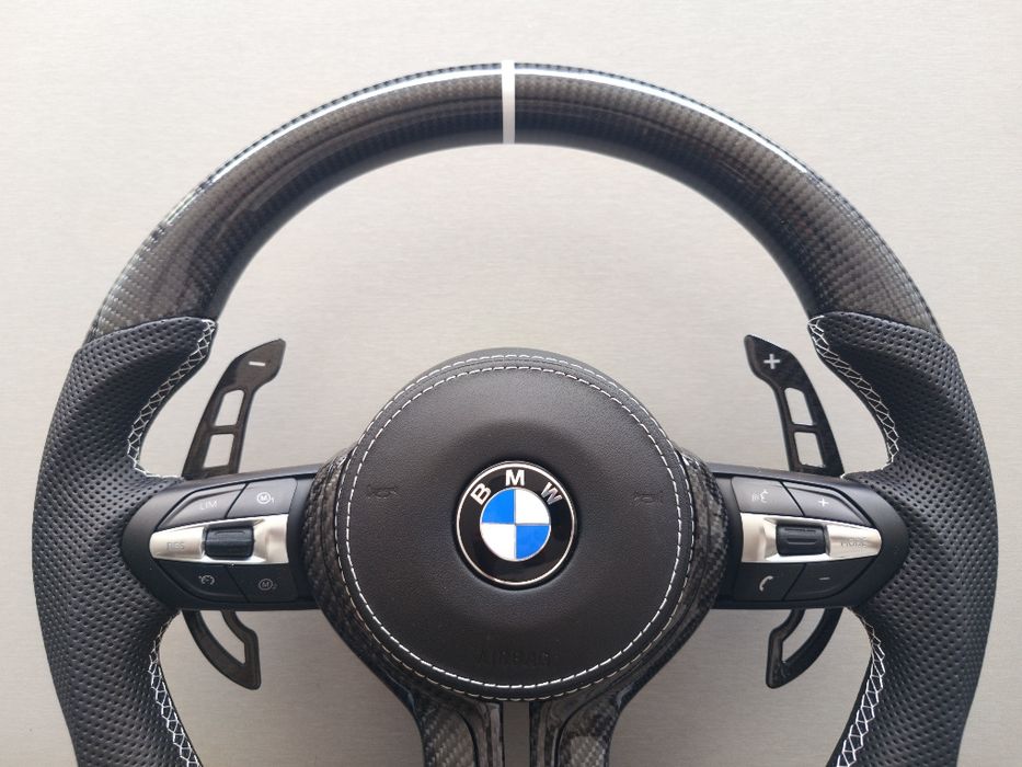 Карбонови М волан  BMW  F10 F11 F07 F12 F13 F32 F30 F36 F33 F48 F25 F15 F16 идр