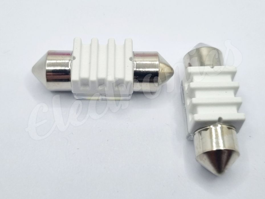 Диодна Бяла LED крушка със 4 SMD диода 31мм,