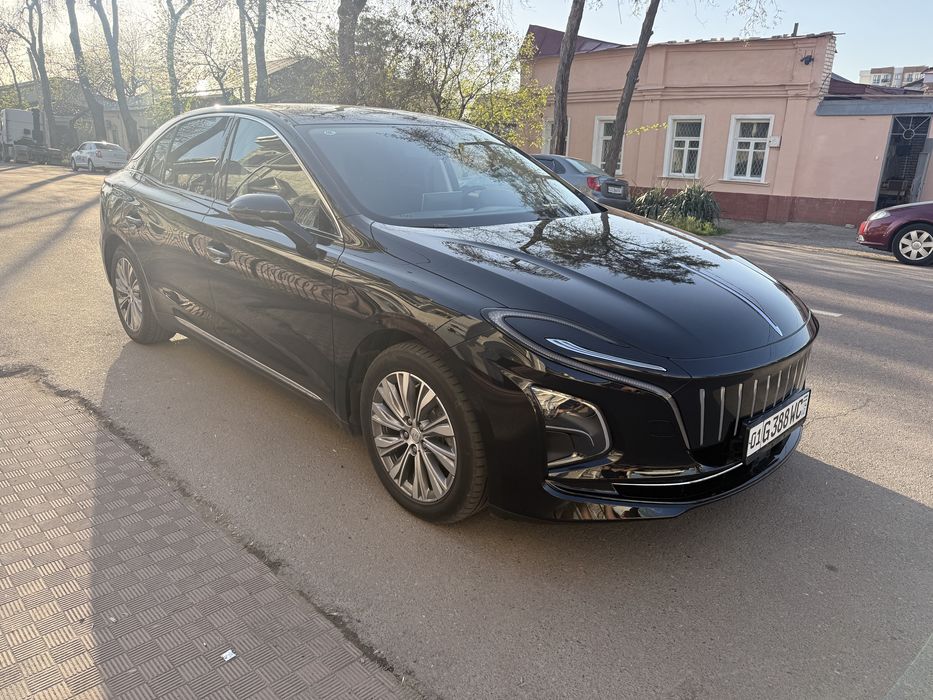 Аренда с выкупом Hongqi eqm 5-500