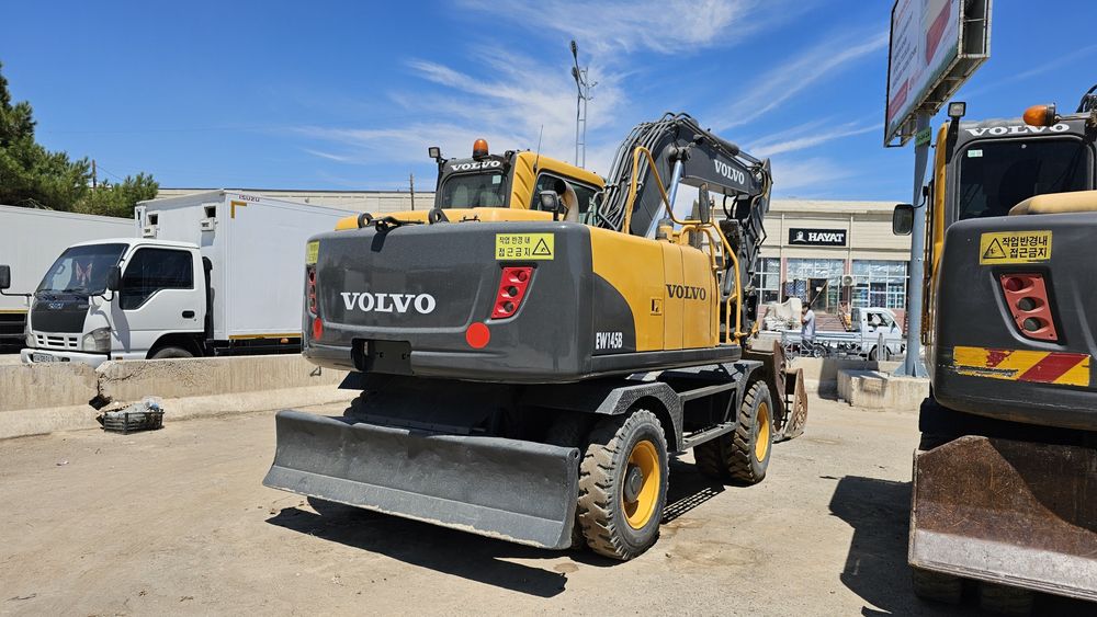 Volvo 145w 2014 yil 2012yil koreadan keldi