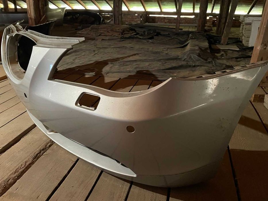 Оригинални брони за bmv е60 530 D 2005г.