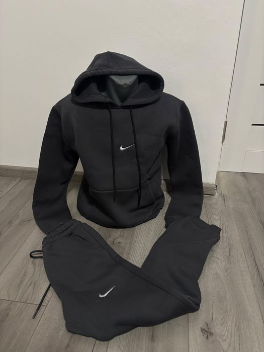 Trening Nike bărbați vatuit!