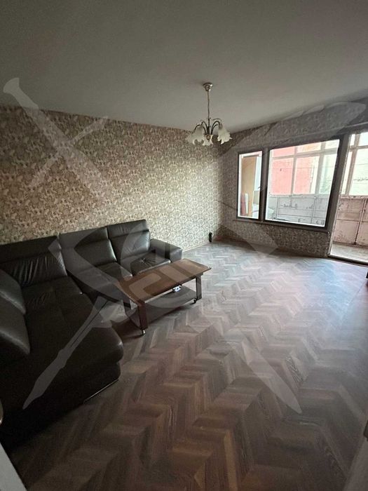 Продава се Тристаен апартамент в Бургас, Меден рудник - зона А - 85 кв.м за 1353 €/кв.м - Снимка #3