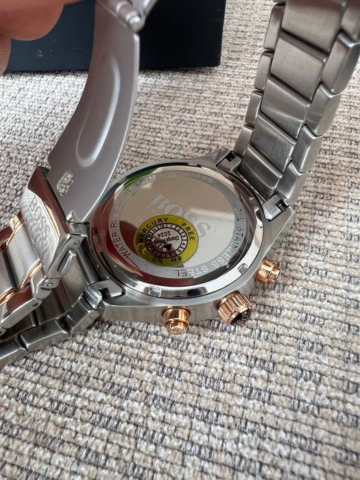 Часовник - HUGO BOSS