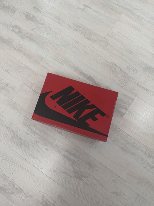 Nike Dunk Low Give Her Flowers