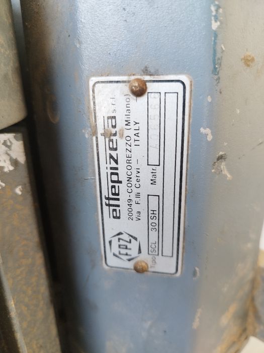 Вакуум помпа тип въздуходувка