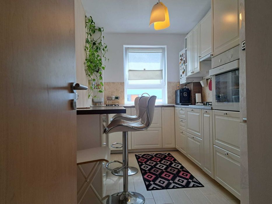 Apartament 3 camere + loc de parcare Tractoru, Nicolae Labis