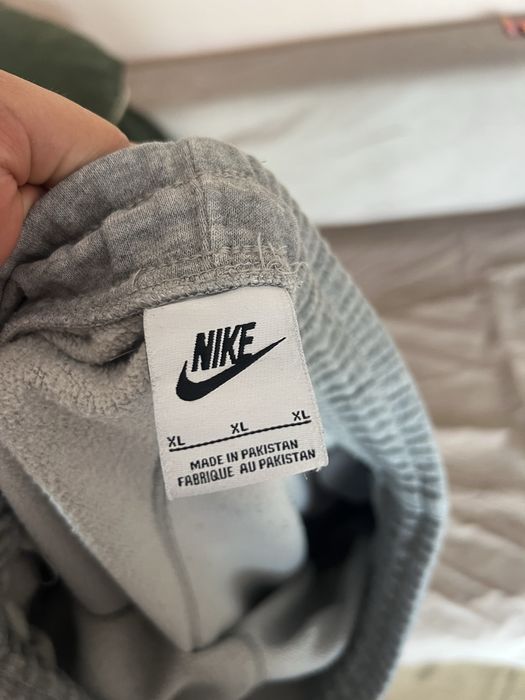 Pantaloni nike X stussy