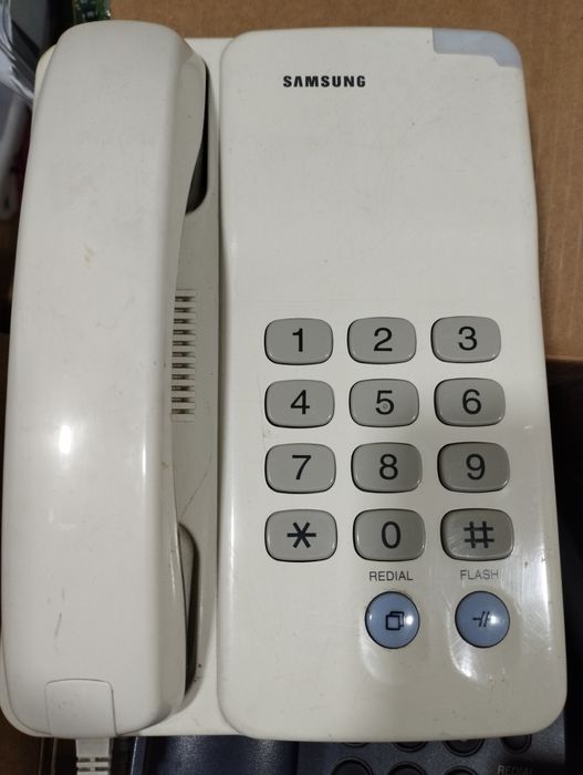 Стационарный телефон