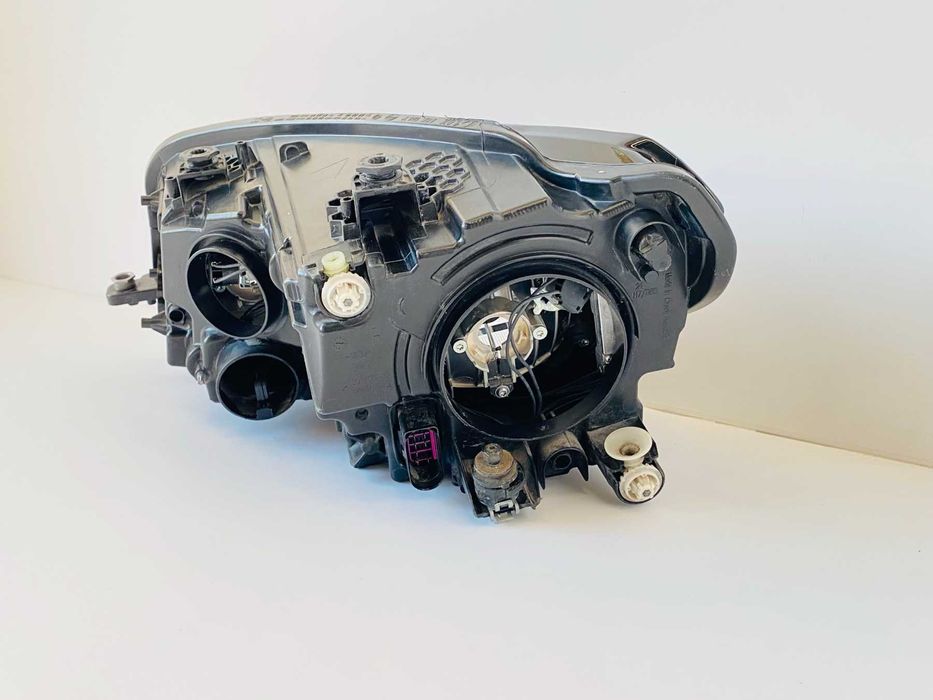 фар десен VW Caddy 2015-2020 г. #1046V.