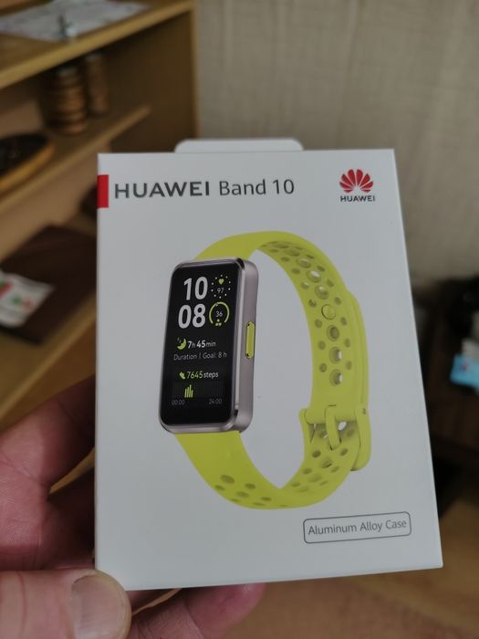 Huawei Band 10. Нова с гаранция