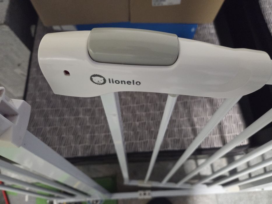 Poarta siguranta copii reglabila