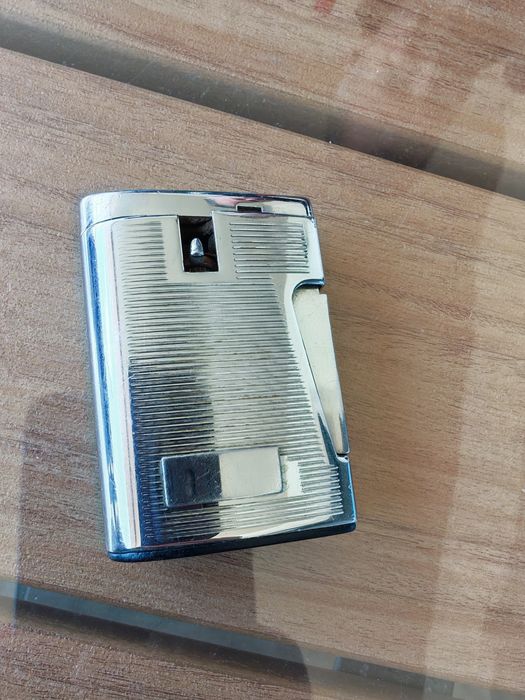 Brichetă Ronson vintage Made in England – pentru colecție / restaurare