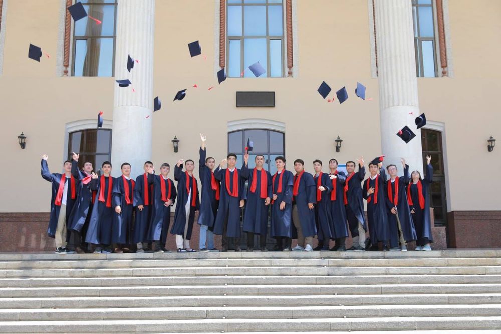 Мантия на прокат 40,000 сум