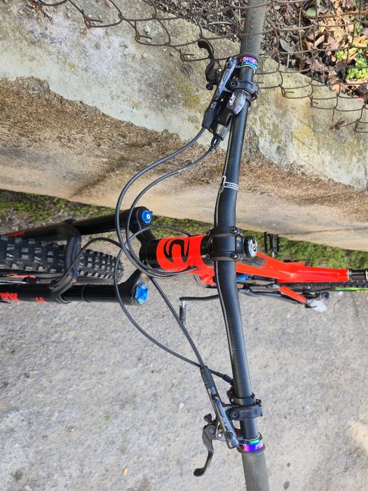 Ендуро Карбонов Cannondale Jekyll 27.5 L размер Перфектен 1x11 XT, FOX